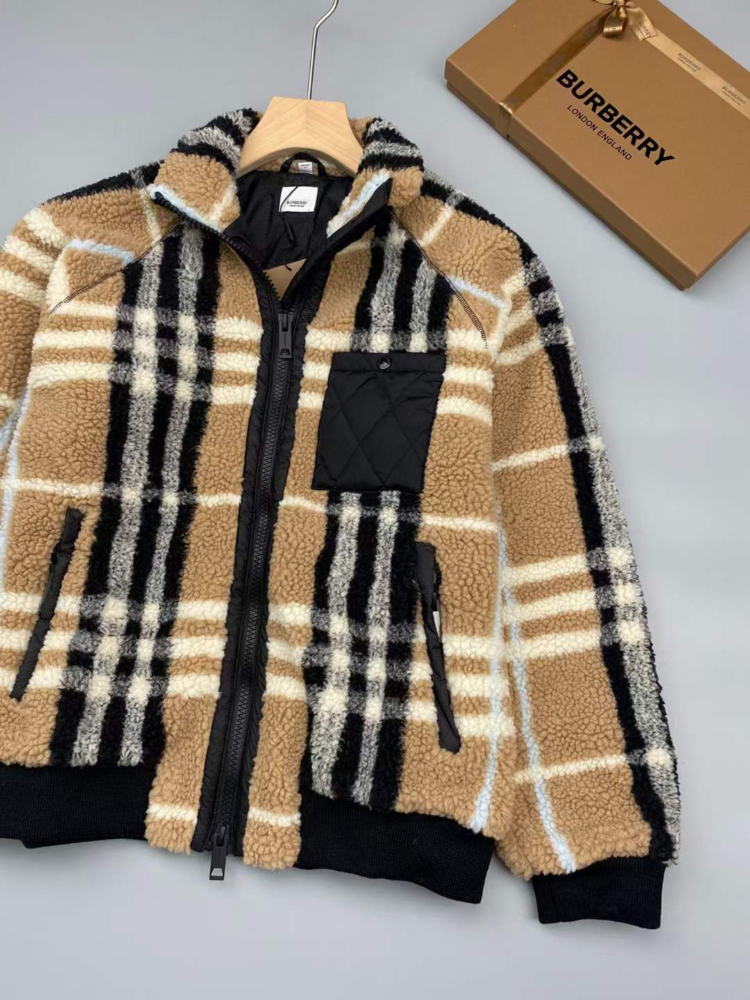 BRBRY Jacke