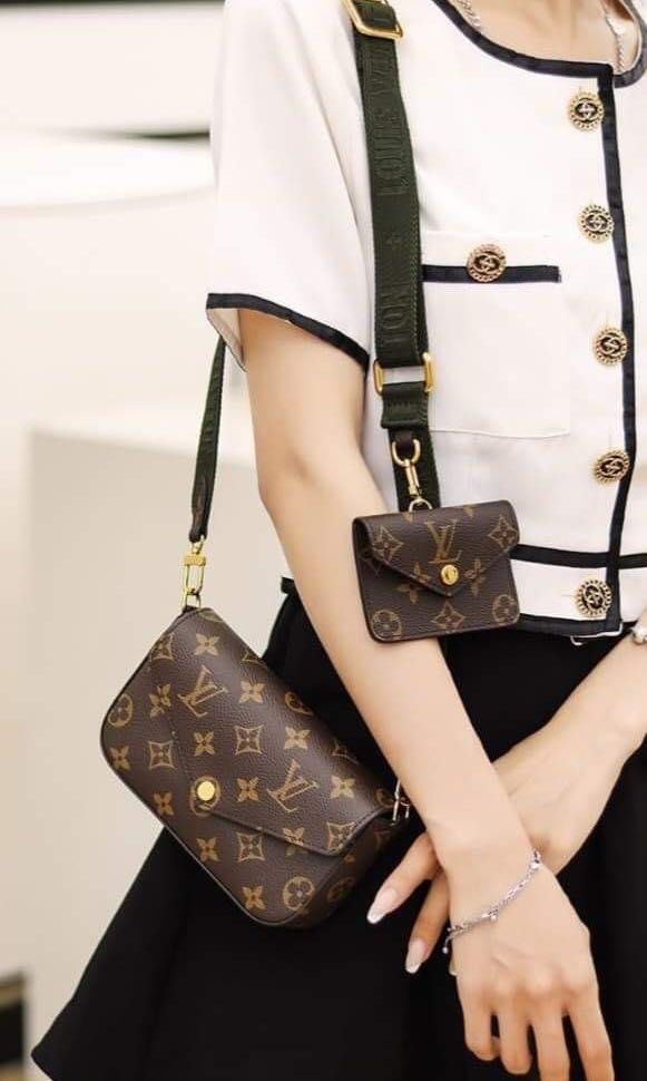 LV Felicie Strap & Go