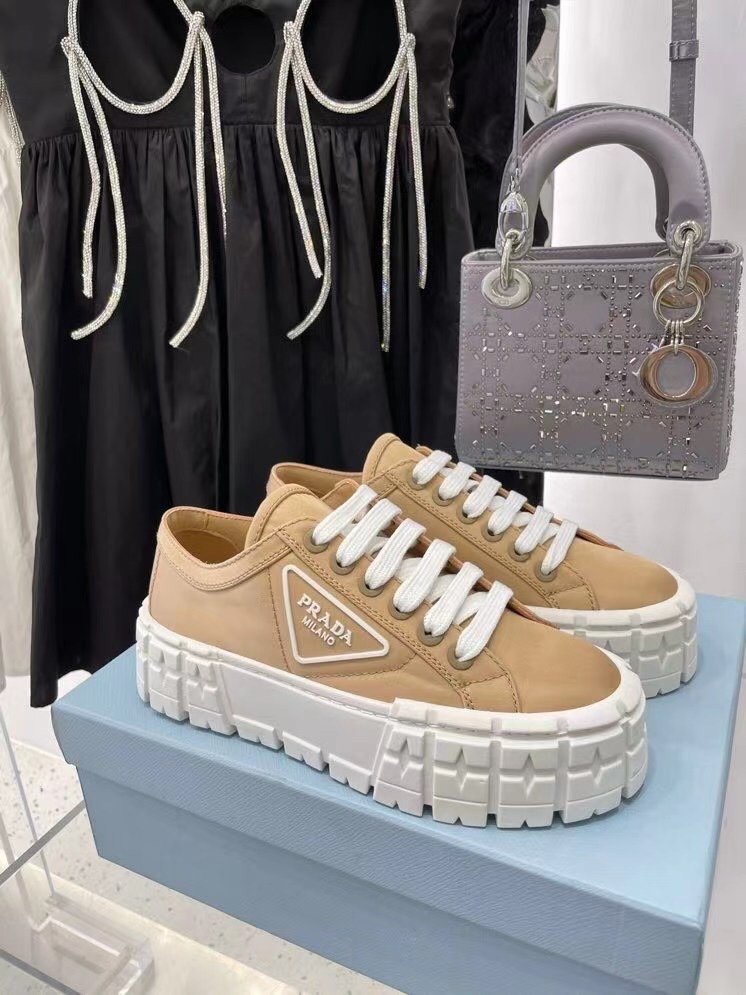 PR*ADA Plateau Sneaker