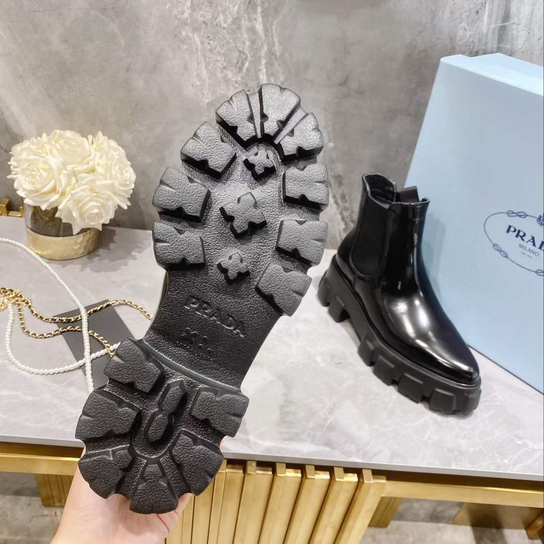 PR*ADA BOOTS
