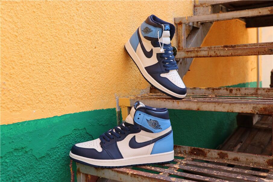 Air Jordan 1 Blue