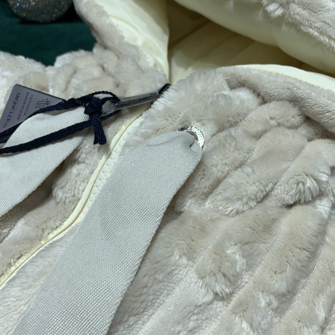 Moncler Teddy Jacke
