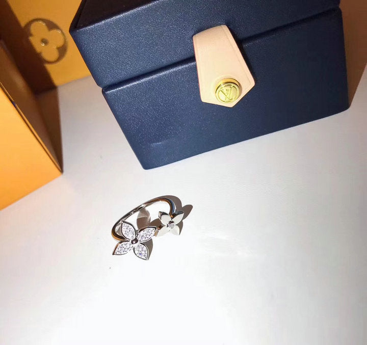 L*V ring