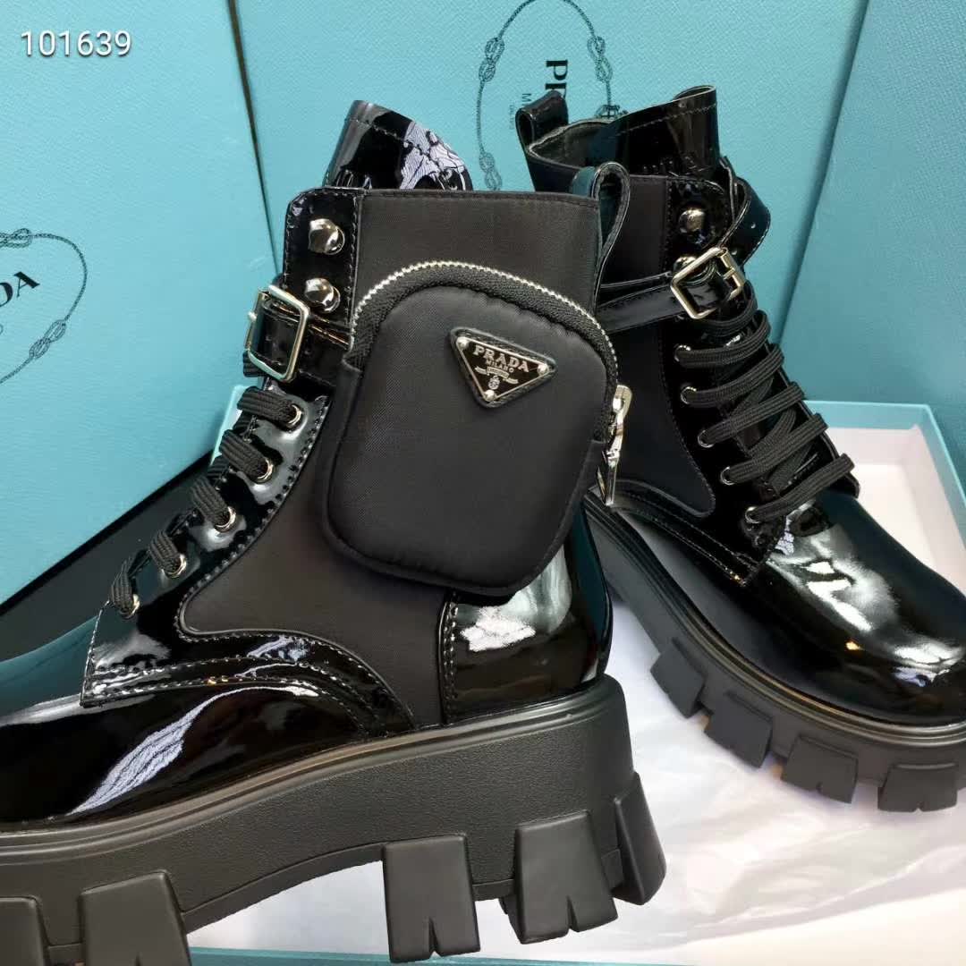 PR*AD*A BOOTS