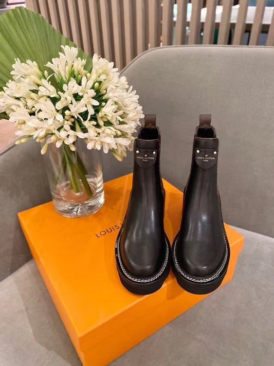 L*V BOOTS