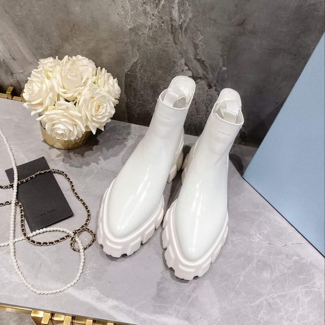 PR*ADA BOOTS
