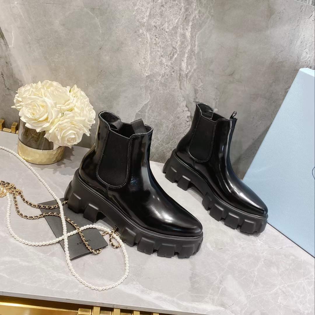 PR*ADA BOOTS