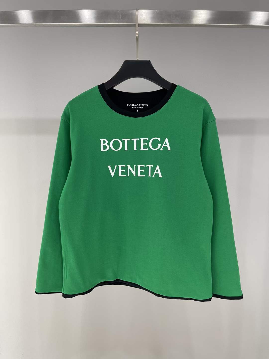 BTTGA V Pulli