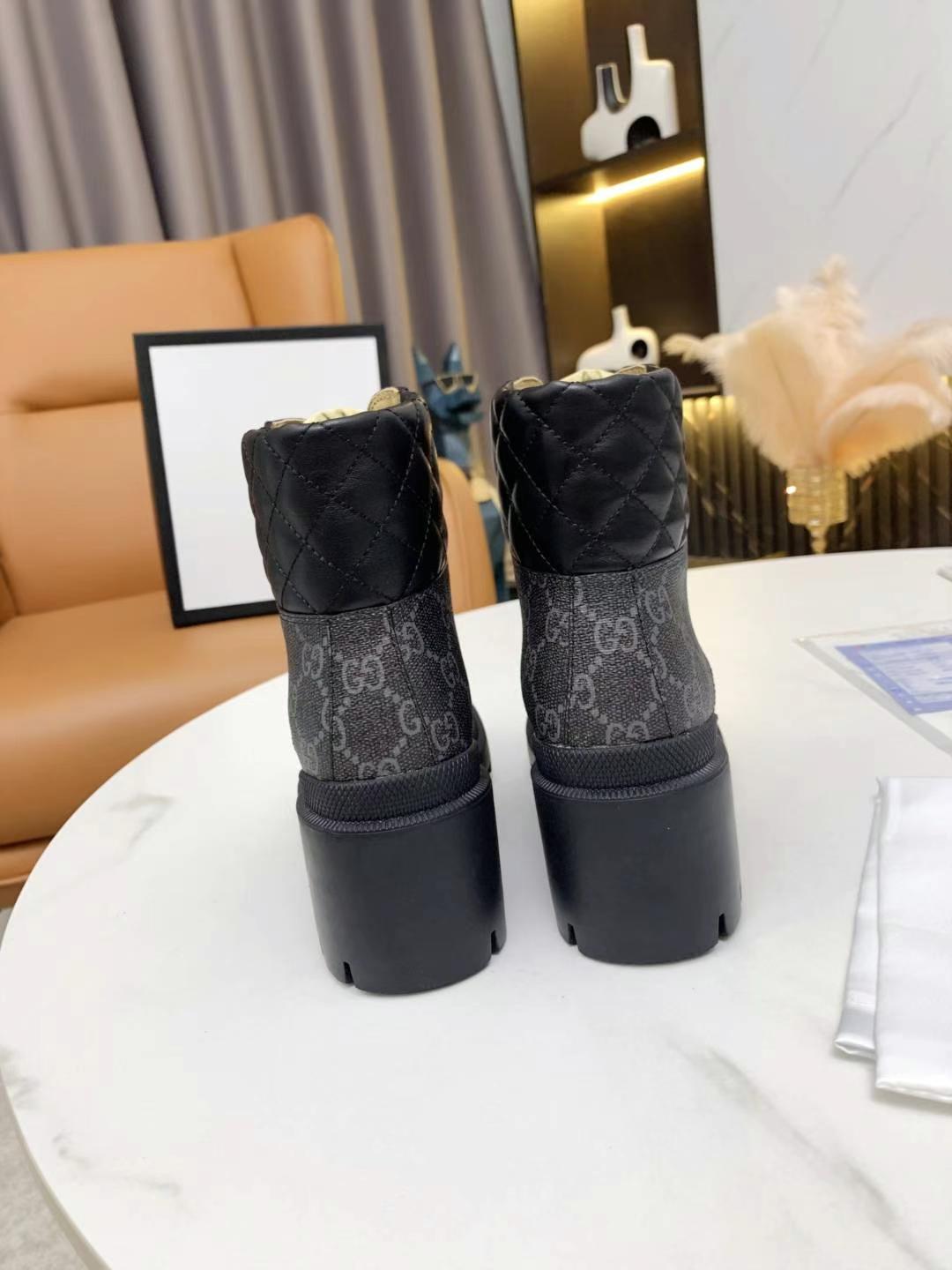 G*CCI STIEFEL