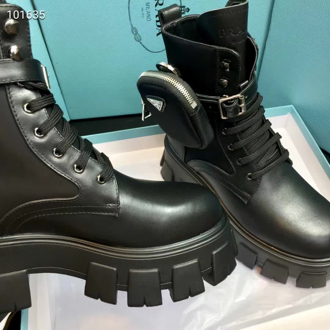 PR*AD*A BOOTS