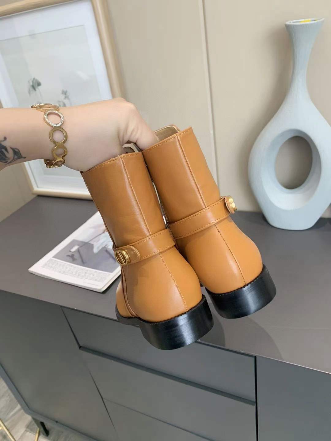 CD BOOTS