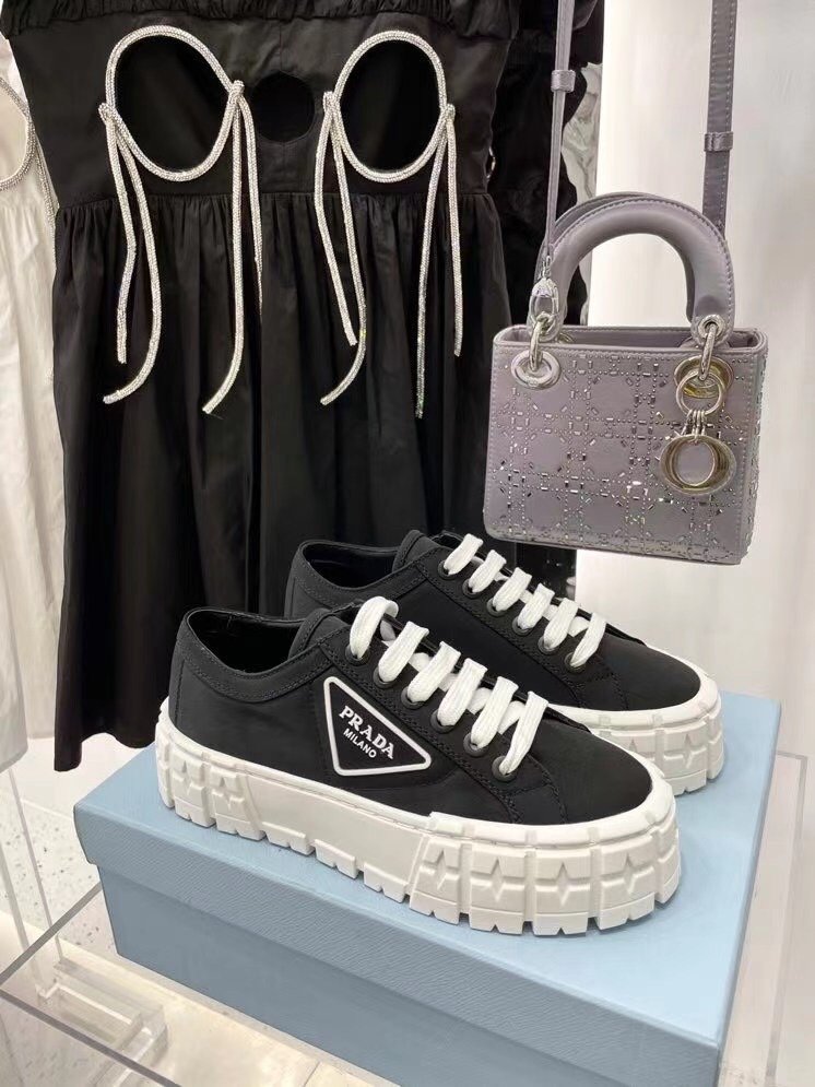 PR*ADA Plateau Sneaker