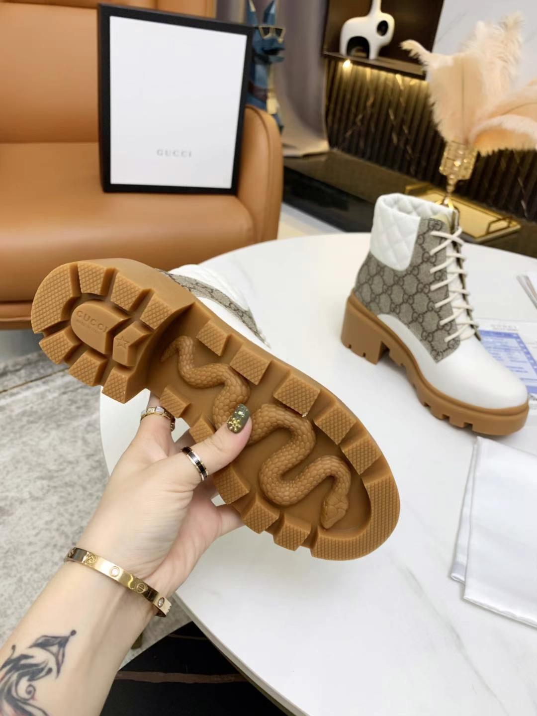 G*CCI STIEFEL