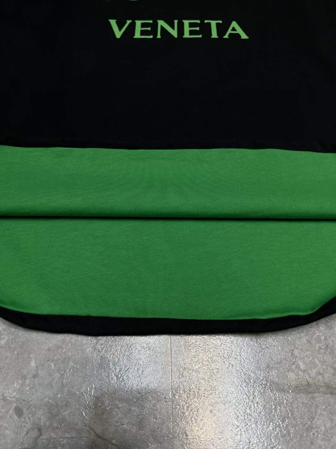 BTTGA V Pulli