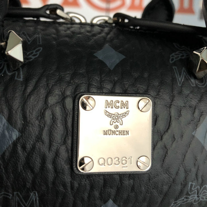 MCM Bowling bag small