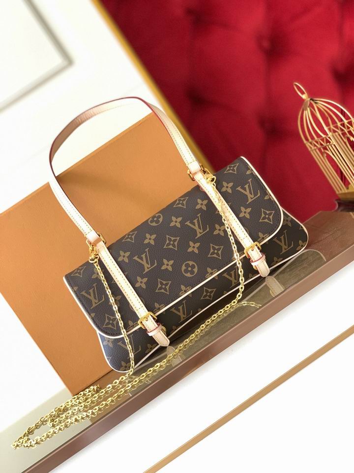 LV BAG