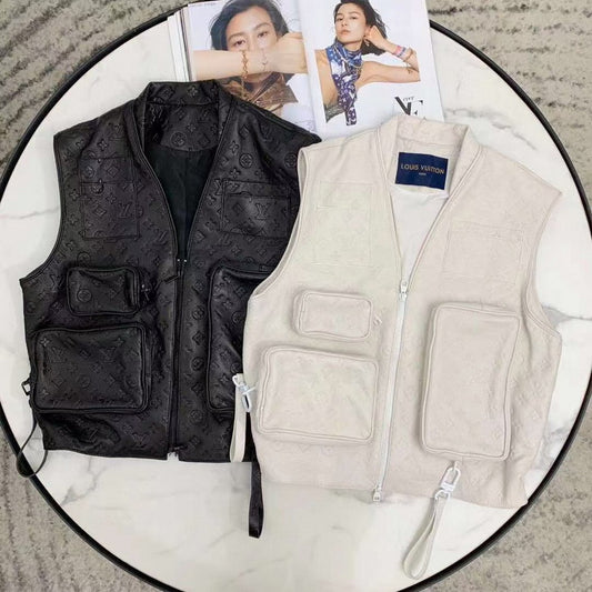 L*V VEST BALD ERHÄLTLICH