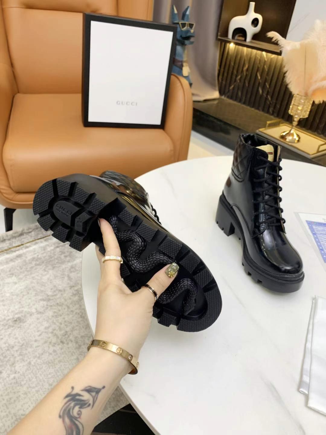 G*CCI STIEFEL