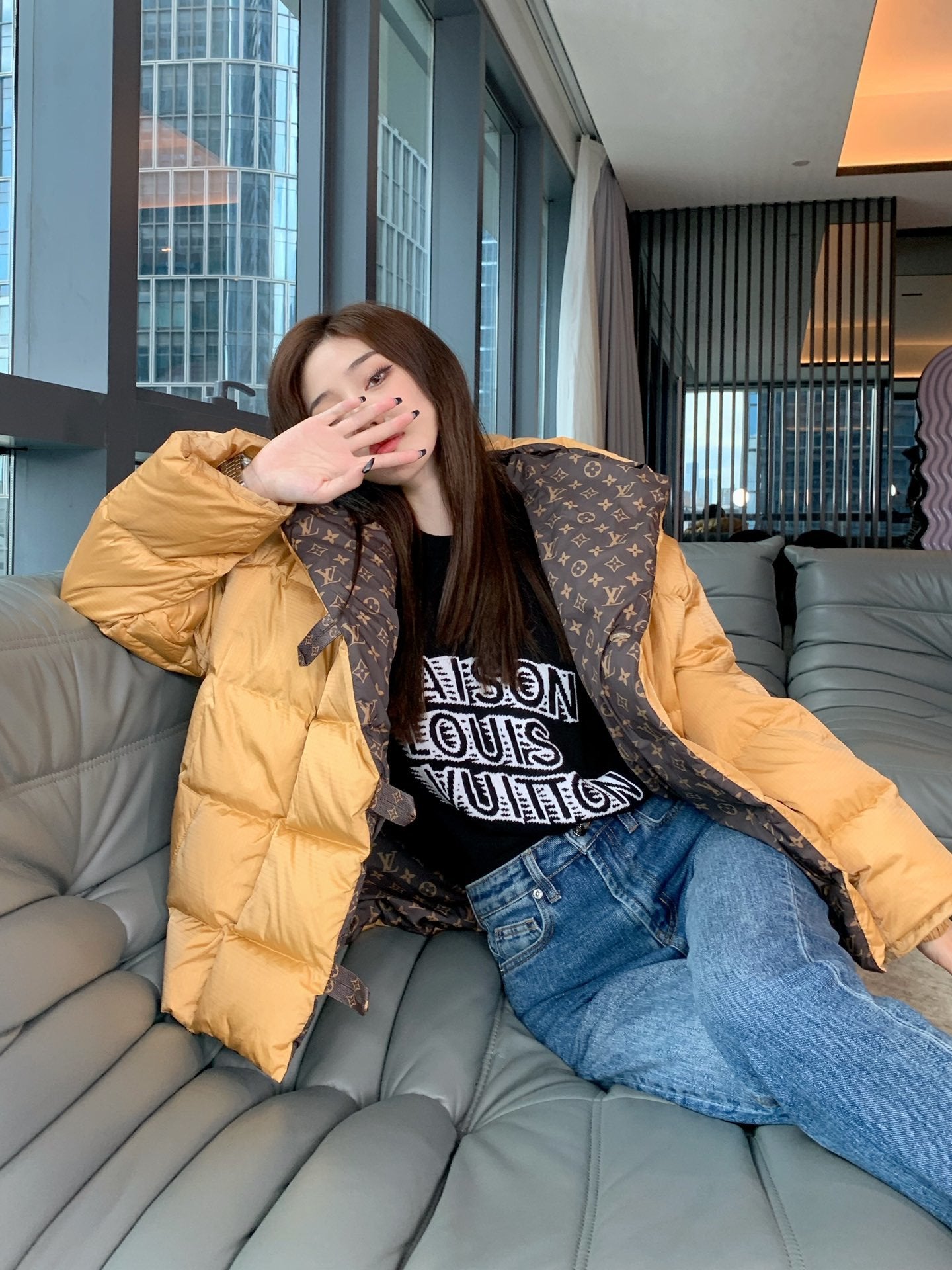 L*V JACKE