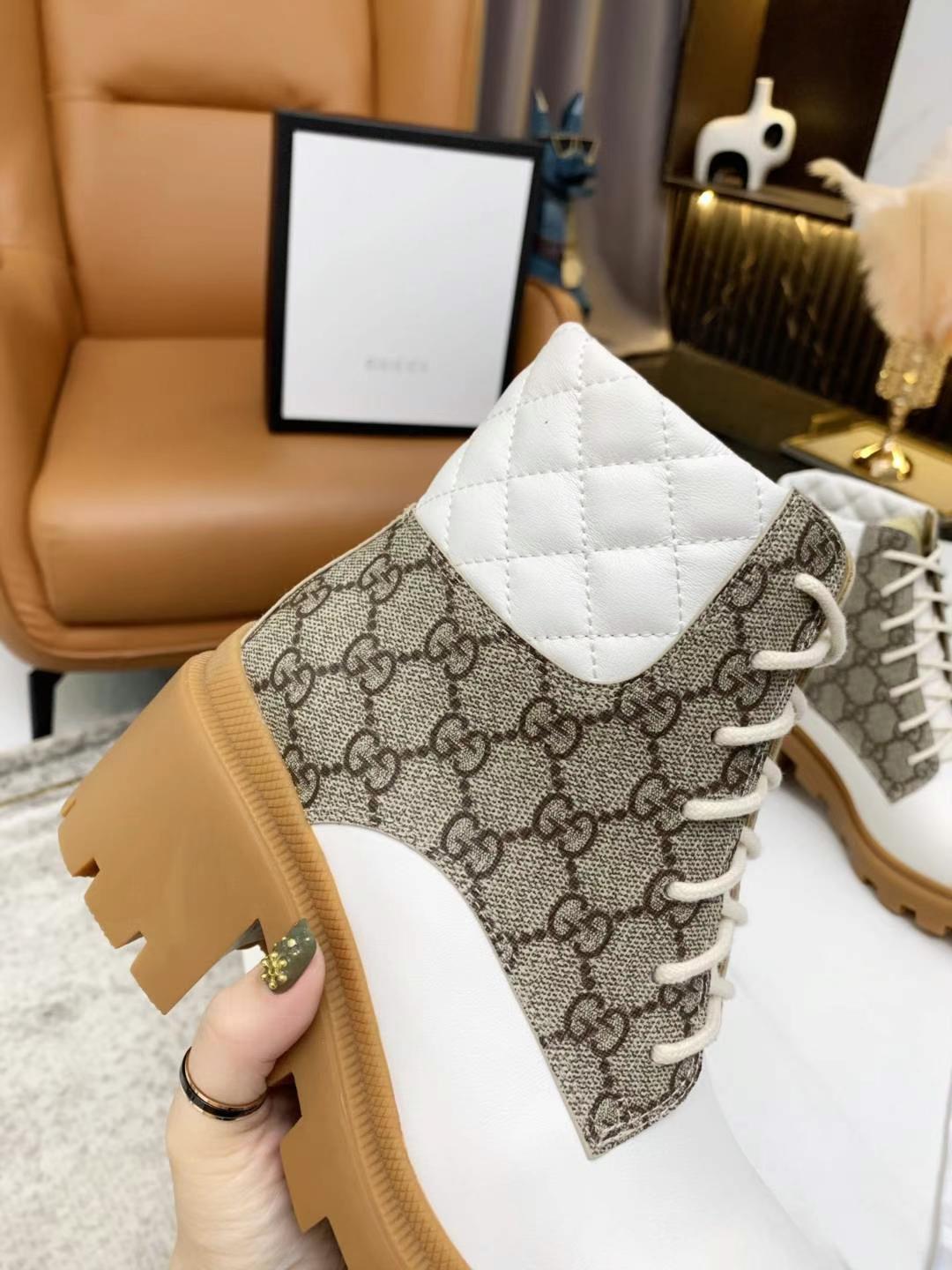 G*CCI STIEFEL