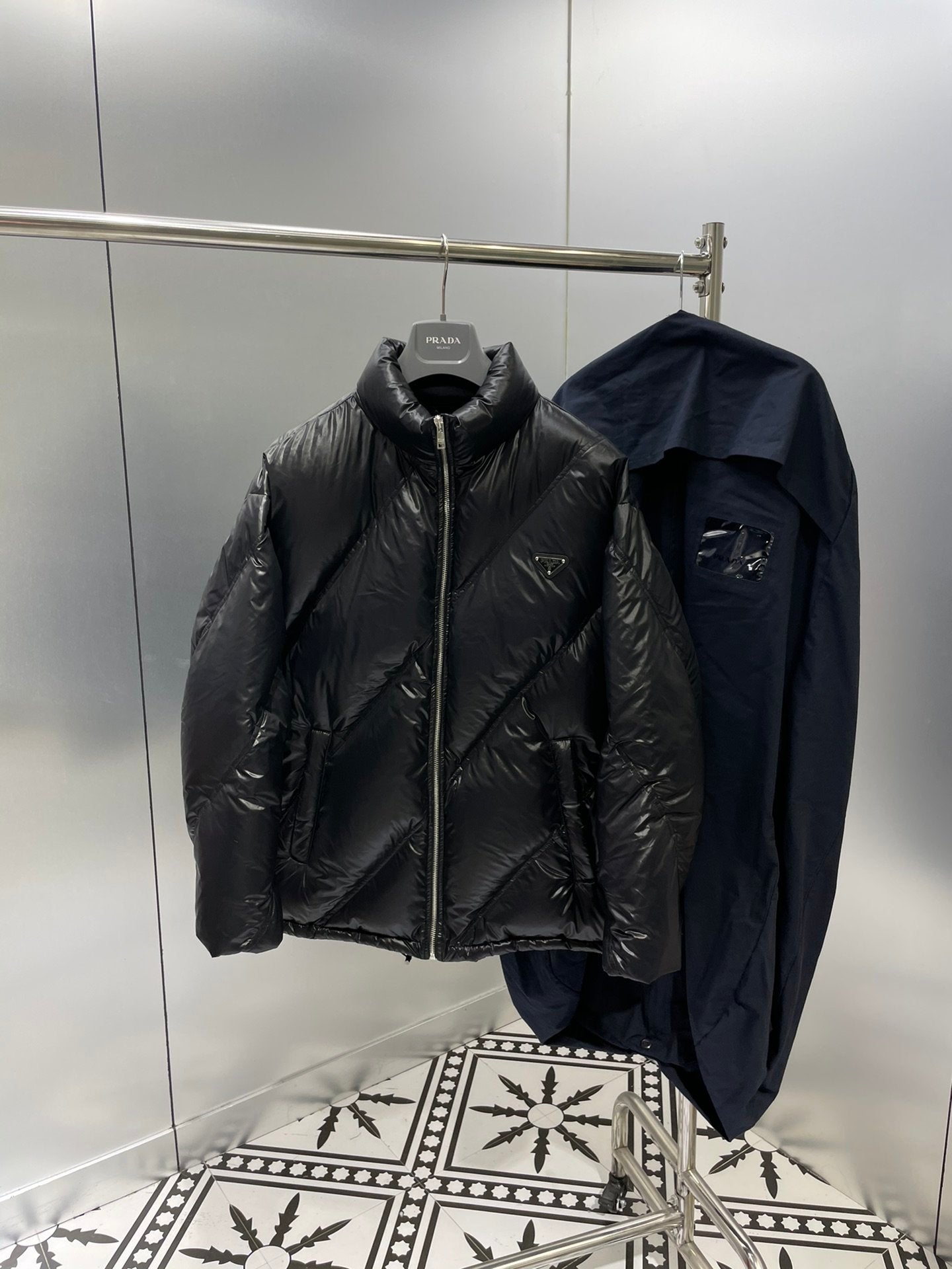 PR*AD*A JACKE