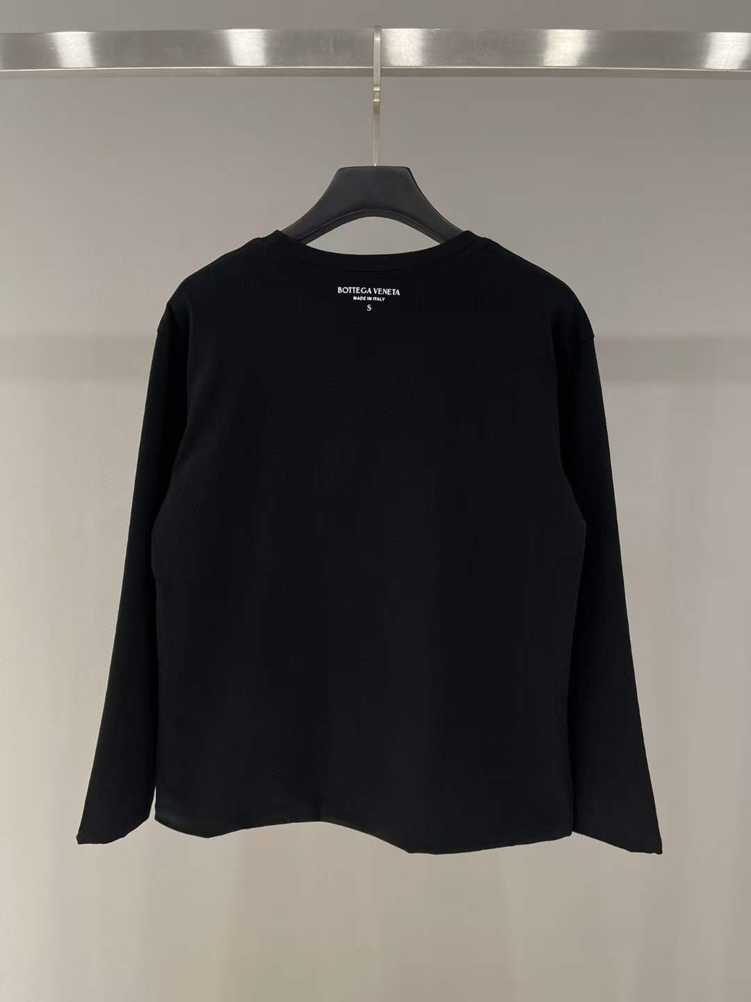 BTTGA V Pulli