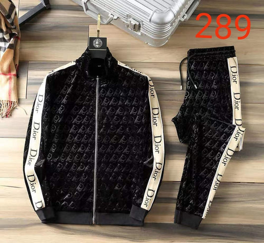 JOGGER SETS  / ALLE MARKEN